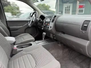 Frontier Nissan 2017 SV V6