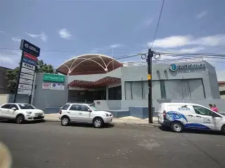Oficinas con servicios amuebla