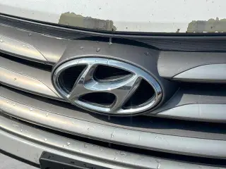 Hyundai SANTA FE Sport 2017 AWD 2.4L 4p SUV
