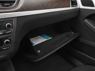 Hyundai Genesis 2016 3.8L 4p Puertas Sedan