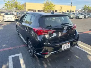 Scion iM 2016 Hatchback 4p 6P