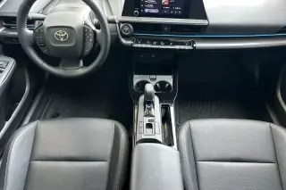 Toyota Prius 2025 AWD Nightshade 4p Hatchback