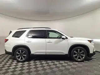 Honda Pilot 2024 AWD Elite 4dr SUV