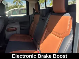 Ford Maverick 2023 AWD XL 4dr SuperCrew 4.5 ft. SB