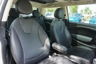 MINI Cooper 2011 Base 2p Hatchback