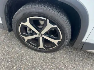 Volkswagen Tiguan 2025 AWD SE 4Motion 4p SUV