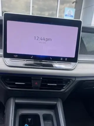 Volkswagen Tiguan 2025 AWD SE 4Motion 4p SUV