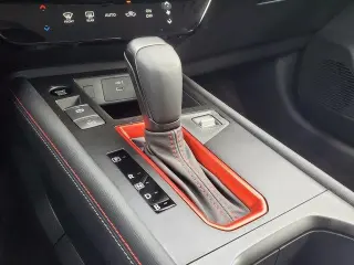 Nissan Kicks 2026 SR 4p Crossover