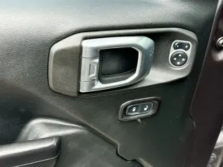 Jeep Wrangler Unlimited 2019 4x4 Sport 4p SUV