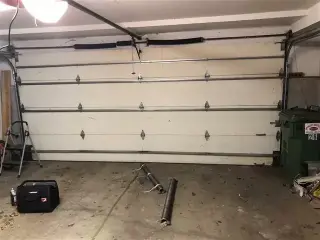 A&L garage door