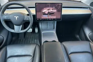 Tesla Model Y 2022 AWD Performance 4p Crossover