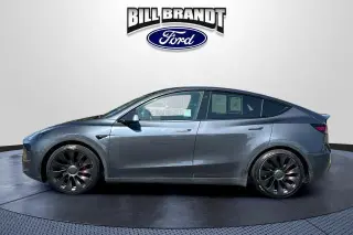 Tesla Model Y 2022 AWD Performance 4p Crossover