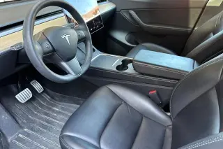 Tesla Model Y 2022 AWD Performance 4p Crossover