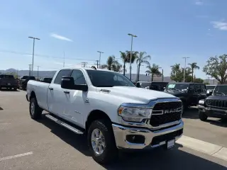 Ram 2500 2024 4x4 Big Horn 4p. Cabina Extendida 8 ft. Camioneta Pesada