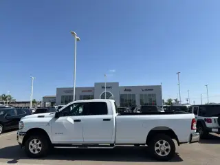 Ram 2500 2024 4x4 Big Horn 4p. Cabina Extendida 8 ft. Camioneta Pesada
