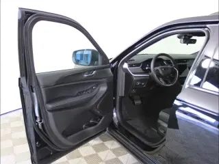 Jeep Grand Cherokee 2025 4x2 Laredo A 4dr SUV