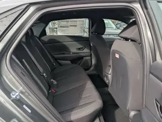 Hyundai ELANTRA 2026 SEL Sport 4dr Sedan