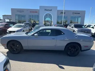 Dodge Challenger 2021 SXT 2p Coupe