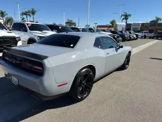 Dodge Challenger 2021 SXT 2p Coupe