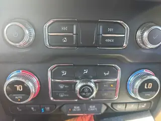 GMC Yukon 2022 4x2 SLT 4p SUV