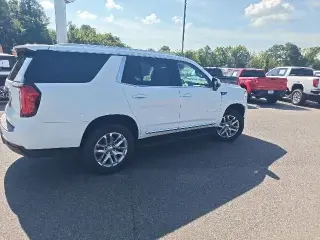 GMC Yukon 2022 4x2 SLT 4p SUV