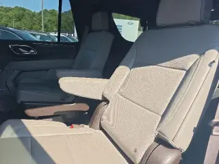 GMC Yukon 2022 4x2 SLT 4p SUV