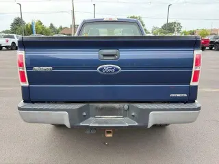 Ford F-150 2011 4x4 XL 2dr Cab Estándar Estilo Lateral 8 pies de LB