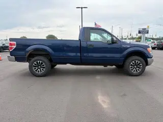 Ford F-150 2011 4x4 XL 2dr Cab Estándar Estilo Lateral 8 pies de LB