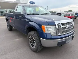 Ford F-150 2011 4x4 XL 2dr Cab Estándar Estilo Lateral 8 pies de LB
