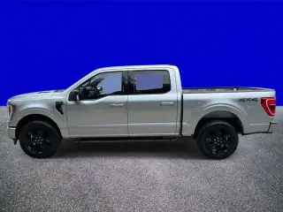 Ford F-150 2023 4x4 XLT 4dr SuperCrew 5.5 ft. SB