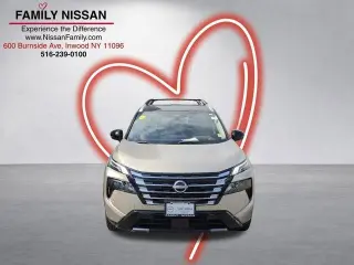 Nissan Rogue 2026 AWD Platinum 4p Crossover