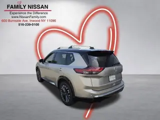Nissan Rogue 2026 AWD Platinum 4p Crossover