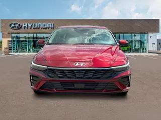 Hyundai ELANTRA 2025 SEL Confort 4p Sedan