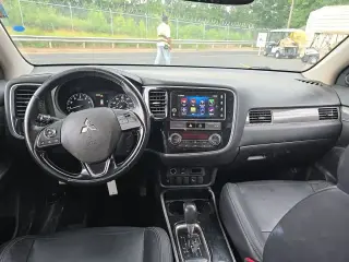 Mitsubishi Outlander 2019 4x4 LE 4p SUV