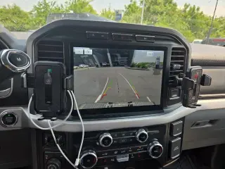 Ford F-150 2023 4x4 XLT 4p SuperCrew 5.5 ft. CB