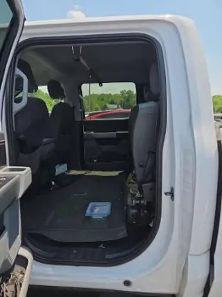 Ford F-150 2023 4x4 XLT 4p SuperCrew 5.5 ft. CB