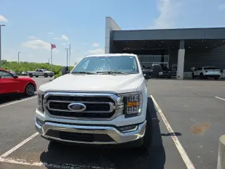 Ford F-150 2023 4x4 XLT 4p SuperCrew 5.5 ft. CB