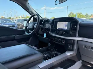 Ford F-150 2023 4x4 XLT 4p SuperCrew 5.5 ft. SB
