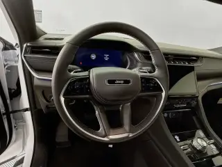 Jeep Grand Cherokee L 2025 4x4 Overland 4p SUV