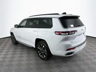 Jeep Grand Cherokee L 2025 4x4 Overland 4p SUV