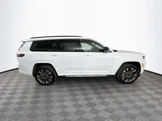 Jeep Grand Cherokee L 2025 4x4 Overland 4p SUV