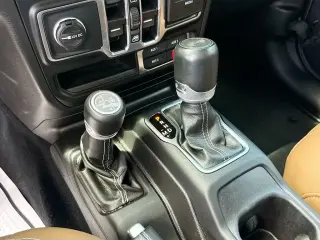 Jeep Wrangler Unlimited 2022 4x4 High Altitude 4xe 4p SUV