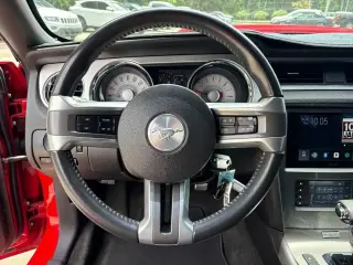 Ford Mustang 2012 GT Premium 2dr Fastback