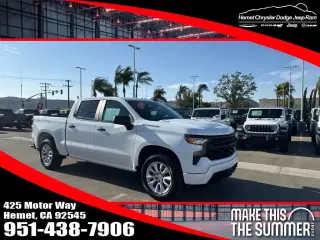 Chevrolet Silverado 1500 2025 4x4 Custom 4p Cabina de Tripulante 5.8 ft. SB
