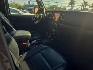 Jeep Wrangler Unlimited 2022 4x4 High Altitude 4xe 4p SUV