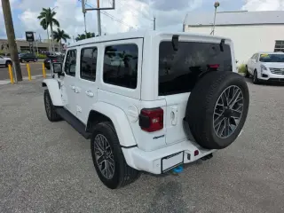 Jeep Wrangler Unlimited 2022 4x4 Sahara 4xe 4p SUV