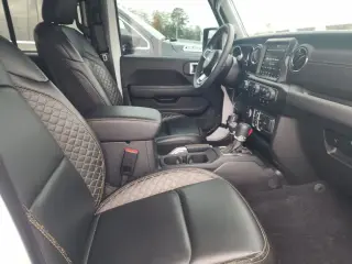Jeep Wrangler 2023 4x4 Sahara 4p SUV