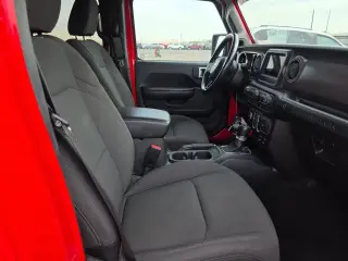 Jeep Wrangler 2023 4x4 Sport 4p SUV
