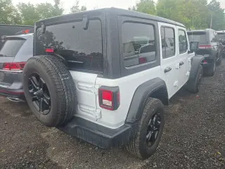 Jeep Wrangler Unlimited 2022 4x4 Sport 4p SUV