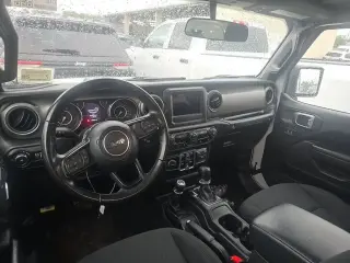 Jeep Wrangler Unlimited 2022 4x4 Sport 4p SUV